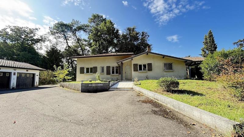 Propriété - 500 m² - 22 pièces