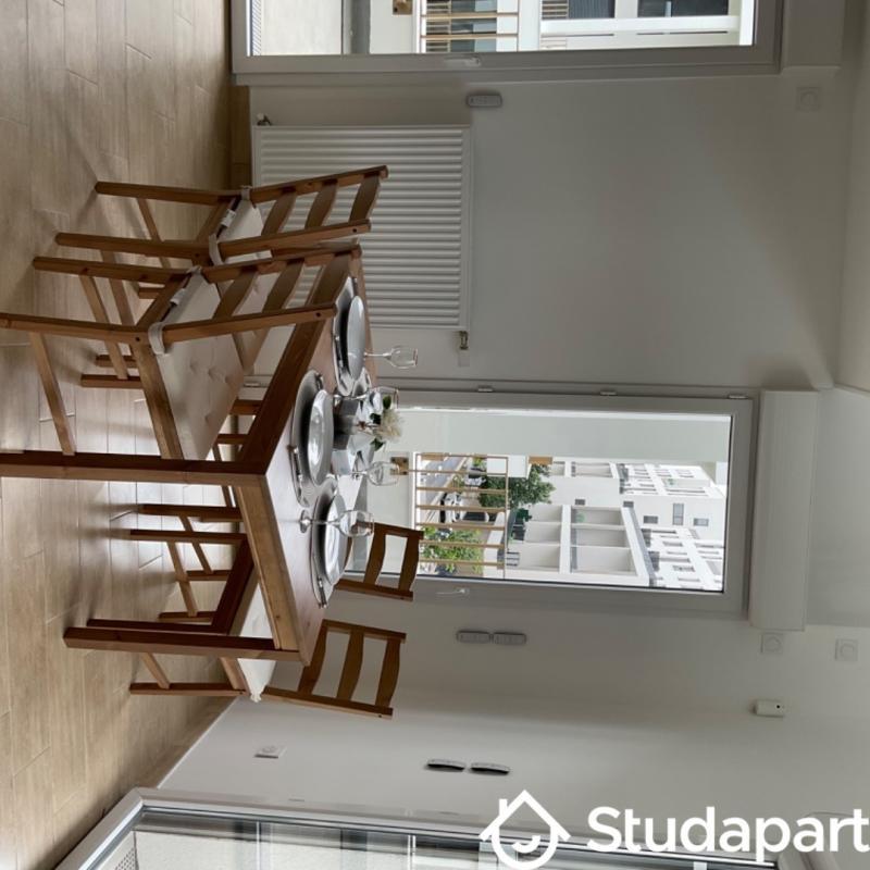 Chambre - 28 m² - 1 pièce