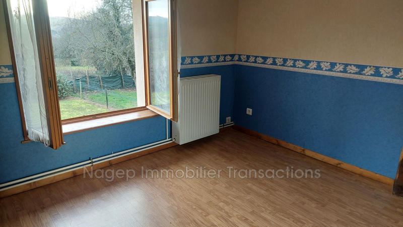 Maison - 200 m² - 8 pièces