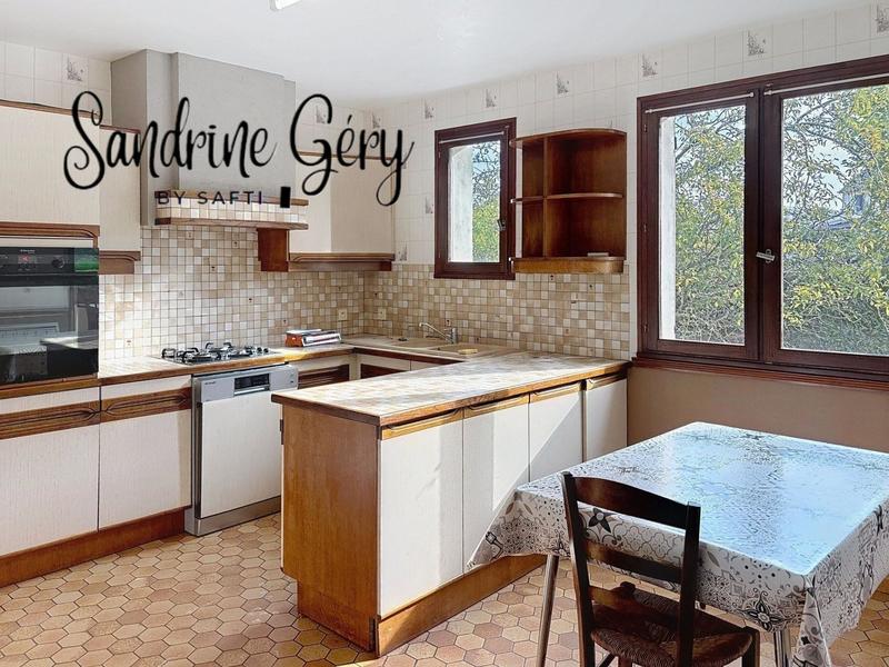 Maison - 117 m² - 6 pièces