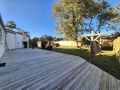 Maison - 90 m² - 3 pièces