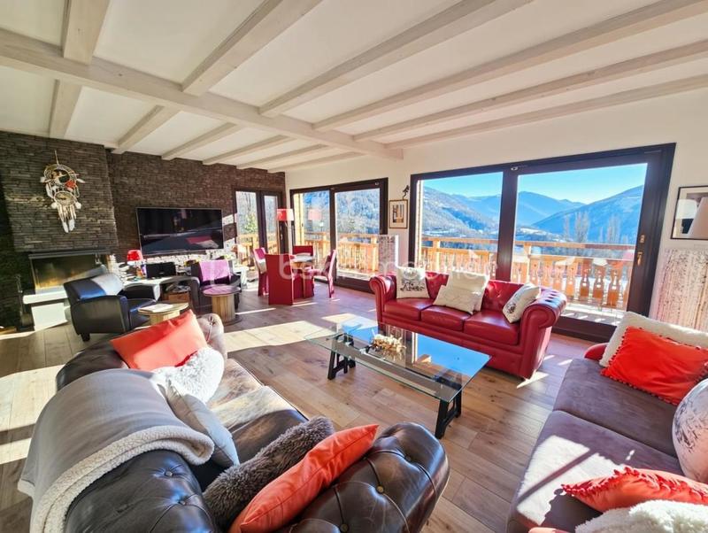 Châlet - 315 m² - 7 pièces
