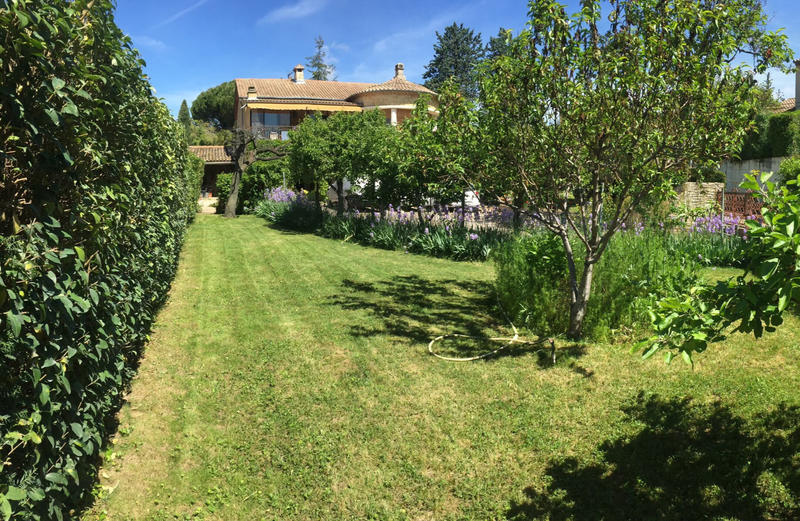 Maison - 220 m² - 9 pièces