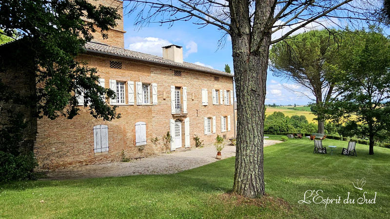 Bastide - 301 m² - 9 pièces