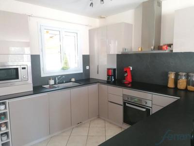 Maison - 135 m² - 6 pièces