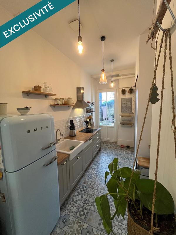 Appartement - 100 m² - 5 pièces