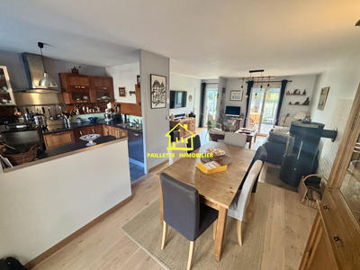 Maison - 117 m² - 6 pièces