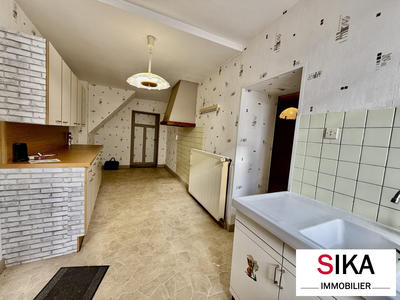 Maison traditionnelle - 175 m² - 6 pièces