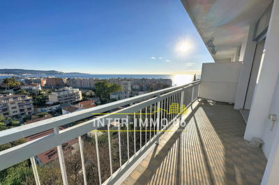 Appartement - 75 m² - 3 pièces