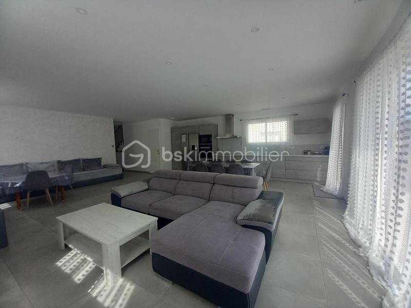 Maison - 125 m² - 5 pièces