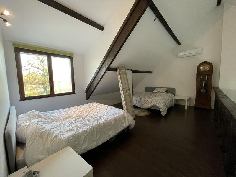 Maison traditionnelle - 149 m² - 6 pièces