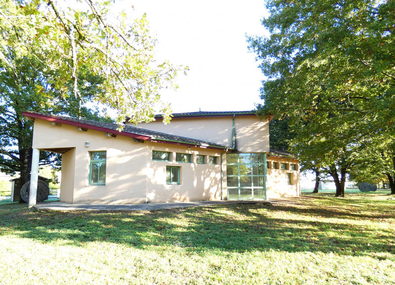 Local commercial - 142 m²