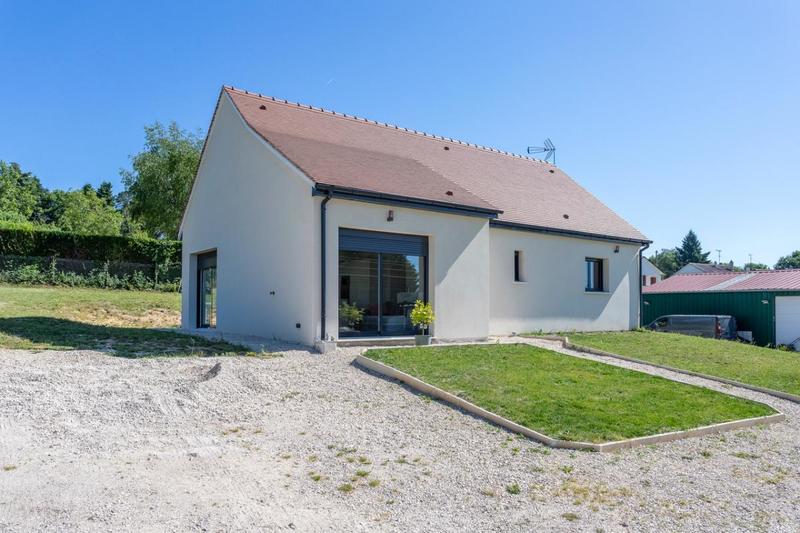Maison - 82 m² - 4 pièces
