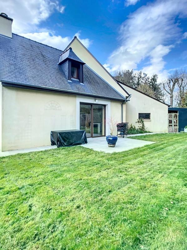 Maison - 198 m² - 7 pièces