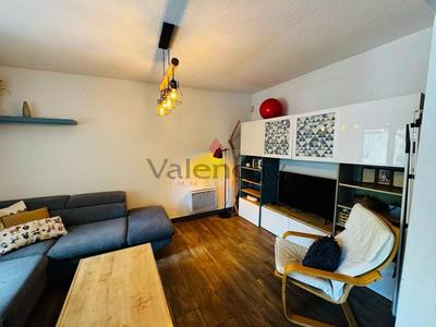 Maison jumelée - 101 m² - 5 pièces