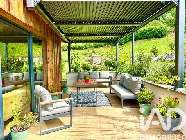 Châlet - 339 m² - 13 pièces