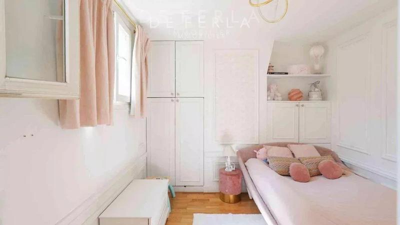 Appartement - 93 m² - 4 pièces