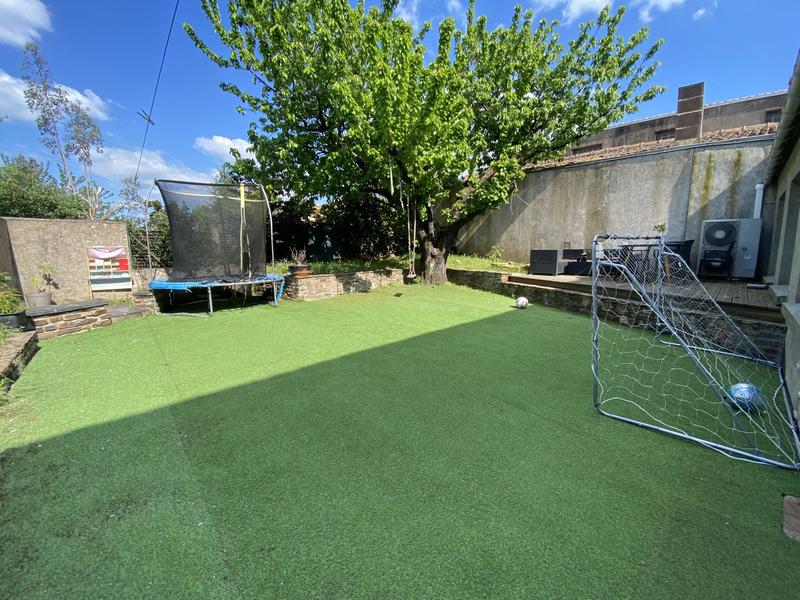 Local commercial - 130 m² - 7 pièces