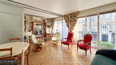 Appartement - 82 m² - 4 pièces