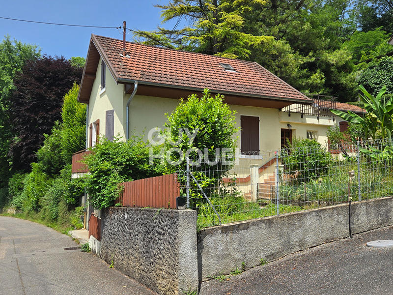 Maison - 115 m² - 6 pièces