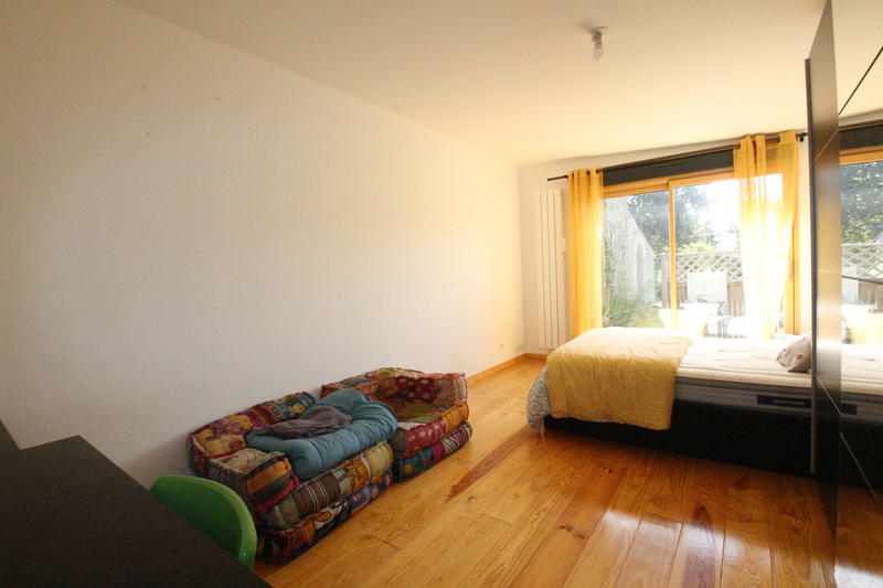 Maison - 204 m² - 11 pièces