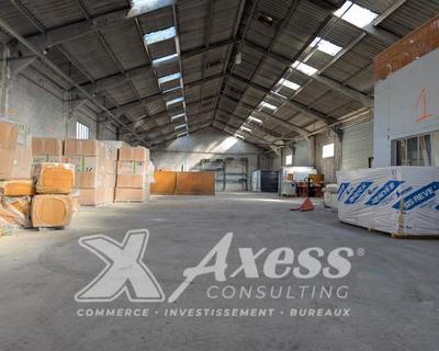 Local d'activité / Entrepôt - 490 m²