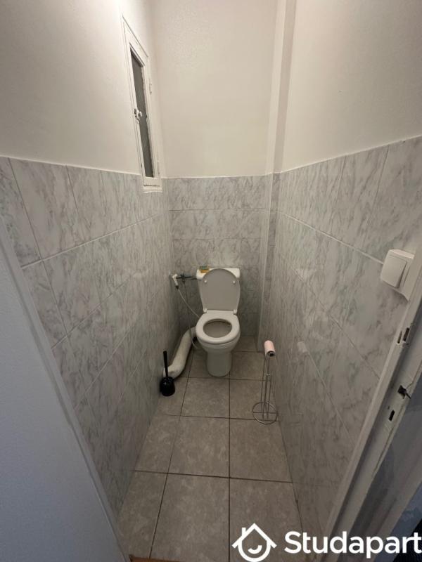 Chambre - 13 m² - 1 pièce