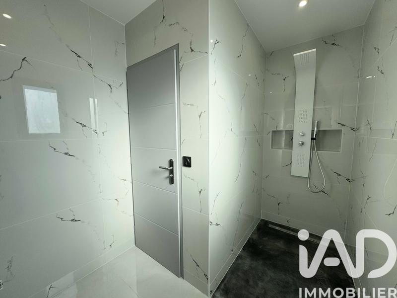 Maison - 120 m² - 4 pièces