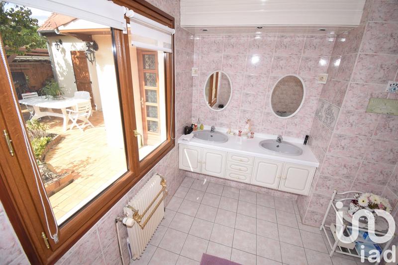 Maison - 151 m² - 5 pièces