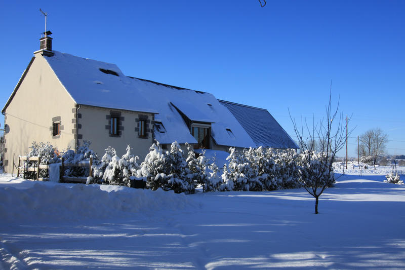 Propriété - 324 m² - 14 pièces