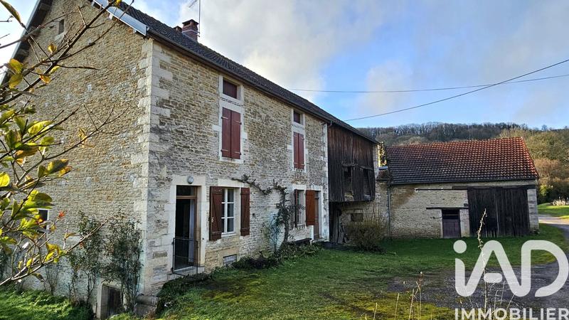 Maison de village - 205 m² - 6 pièces