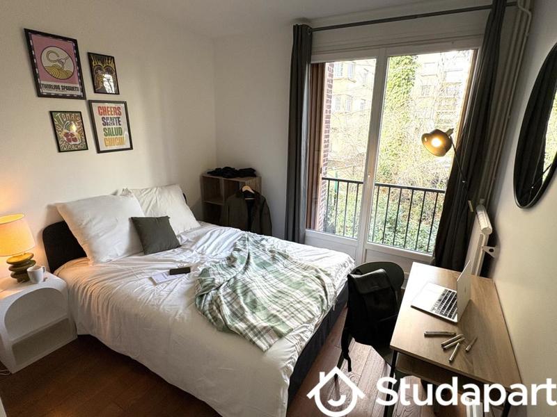 Chambre - 9 m² - 1 pièce