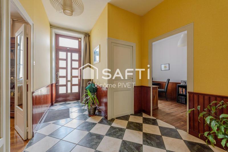 Maison de maîtres - 167 m² - 7 pièces