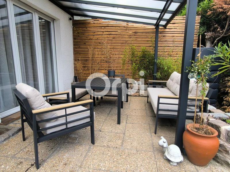 Maison - 90 m² - 3 pièces