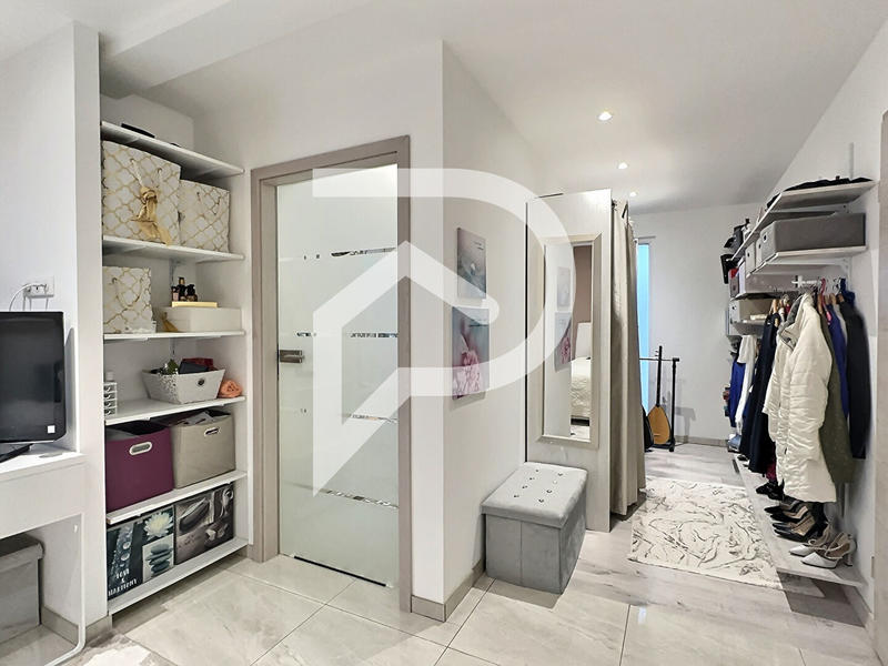 Maison - 174 m² - 6 pièces