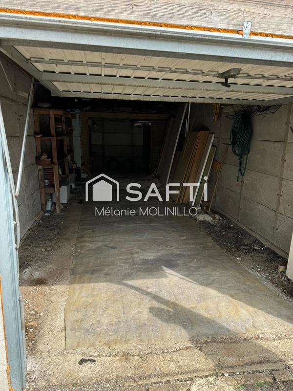 Maison - 90 m² - 5 pièces