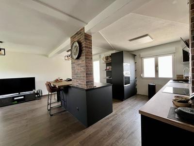 Maison - 80 m² - 3 pièces