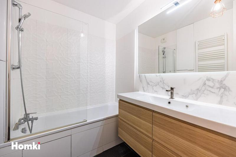 Appartement - 77 m² - 4 pièces