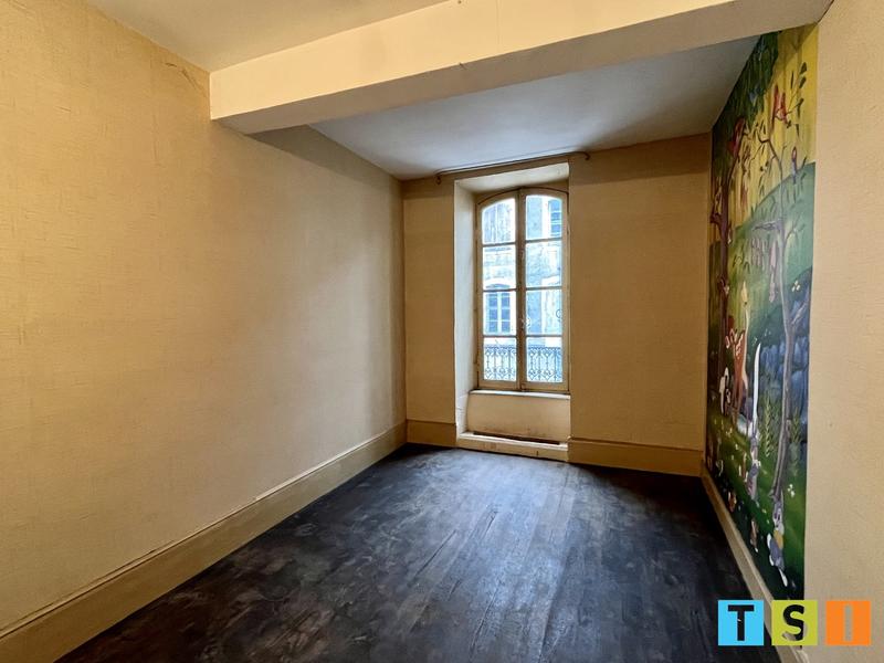 Immeuble - 287 m² - 12 pièces