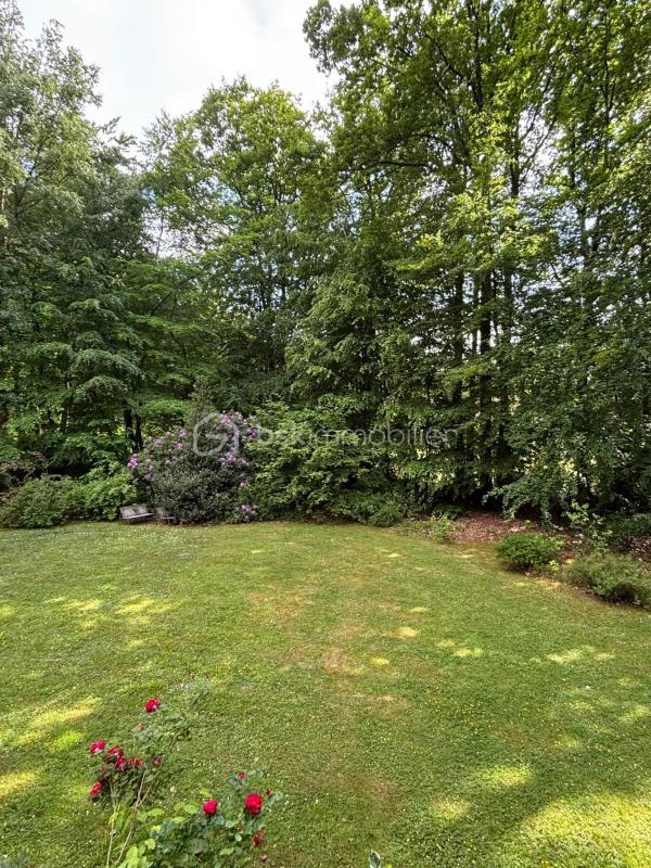 Maison traditionnelle - 128 m² - 7 pièces