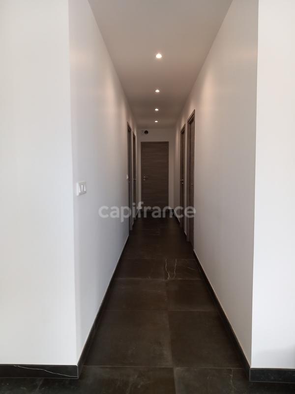 Maison - 116 m² - 6 pièces