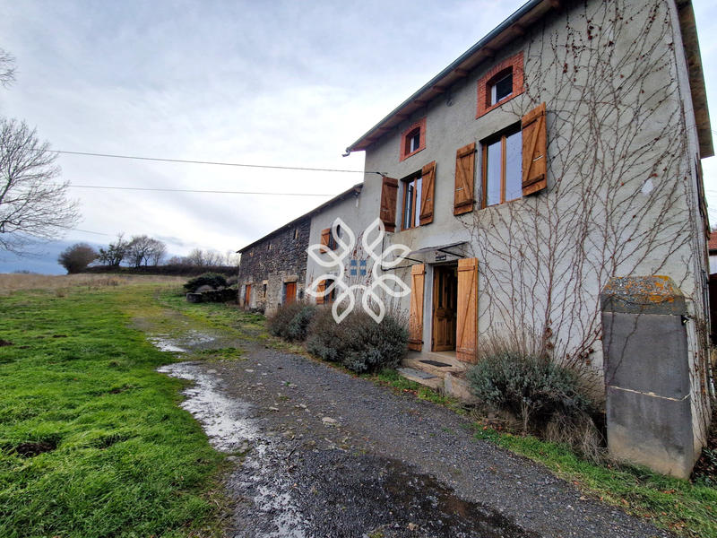 Maison - 110 m² - 7 pièces