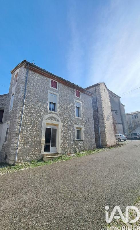 Maison de village - 89 m² - 6 pièces