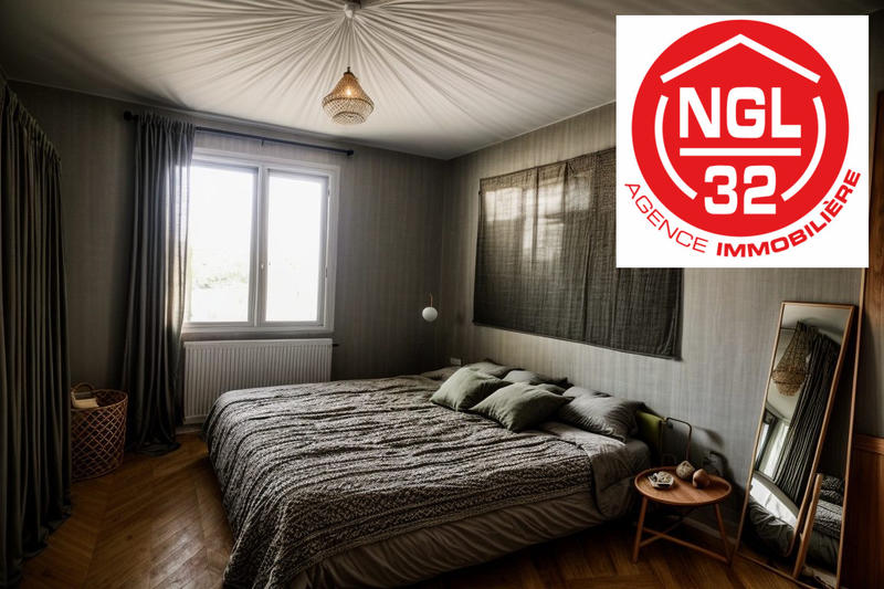 Villa - 100 m² - 5 pièces