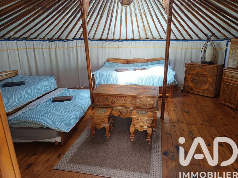 Maison de village - 320 m² - 11 pièces