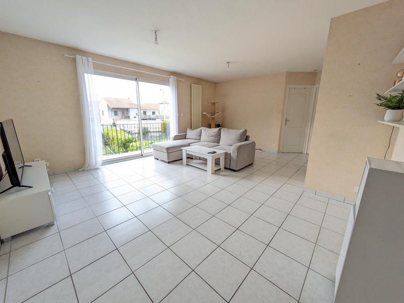 Maison - 99 m² - 7 pièces