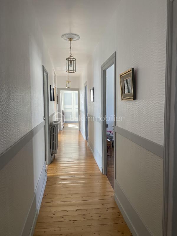 Maison de maîtres - 169 m² - 7 pièces