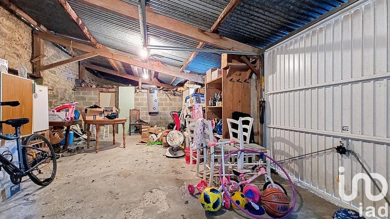 Maison - 97 m² - 5 pièces