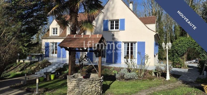 Maison - 212 m² - 8 pièces