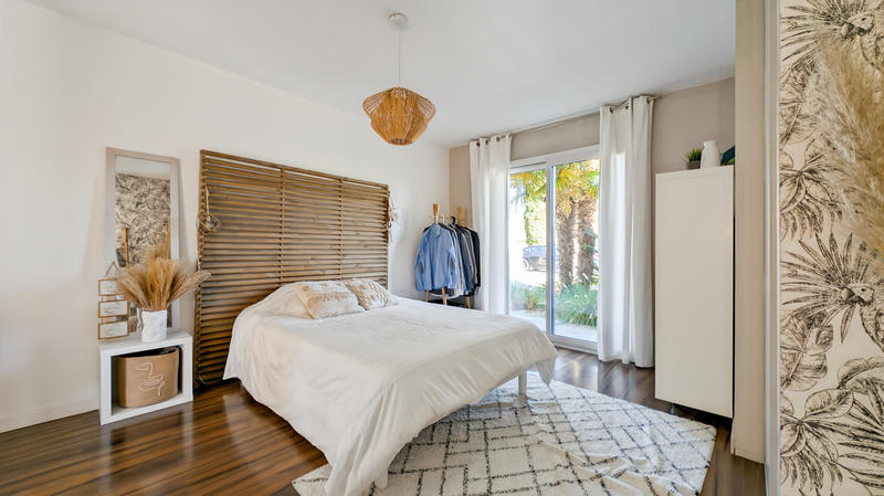 Maison - 208 m² - 7 pièces